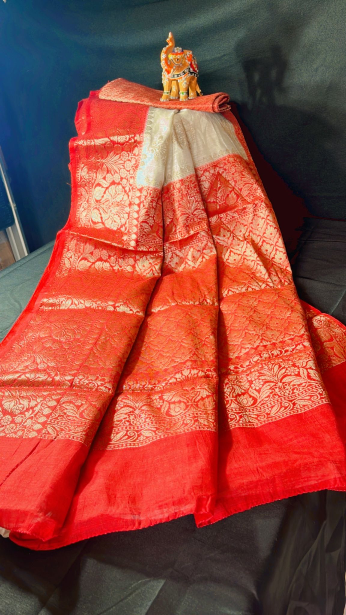 BENARSHI SEMI KATAN SAREE